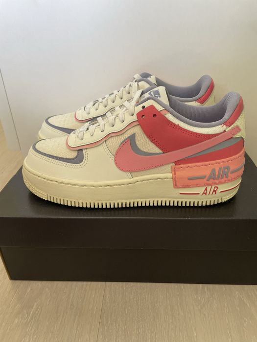 Чисто нови Nike Air Force 1 Shadow