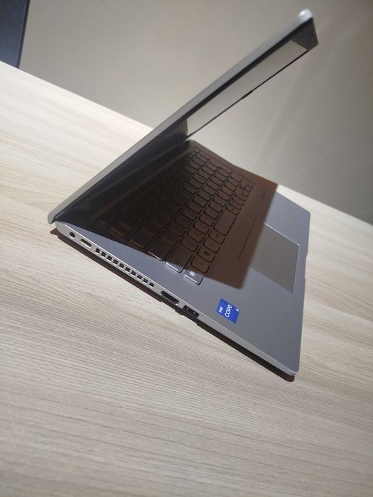Asus Vivobook X1400EA