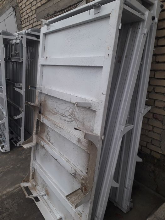 Labo pol  sotiladi barchasi yangi holatda