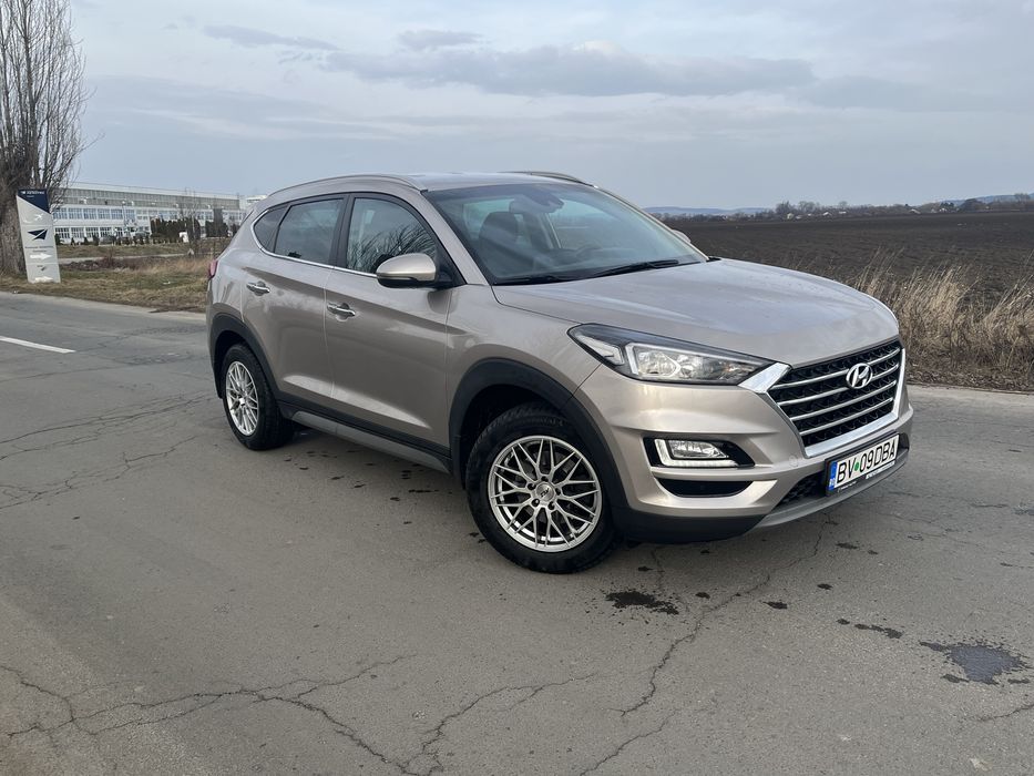 Hyundai Tucson 2019 28000 km Premium