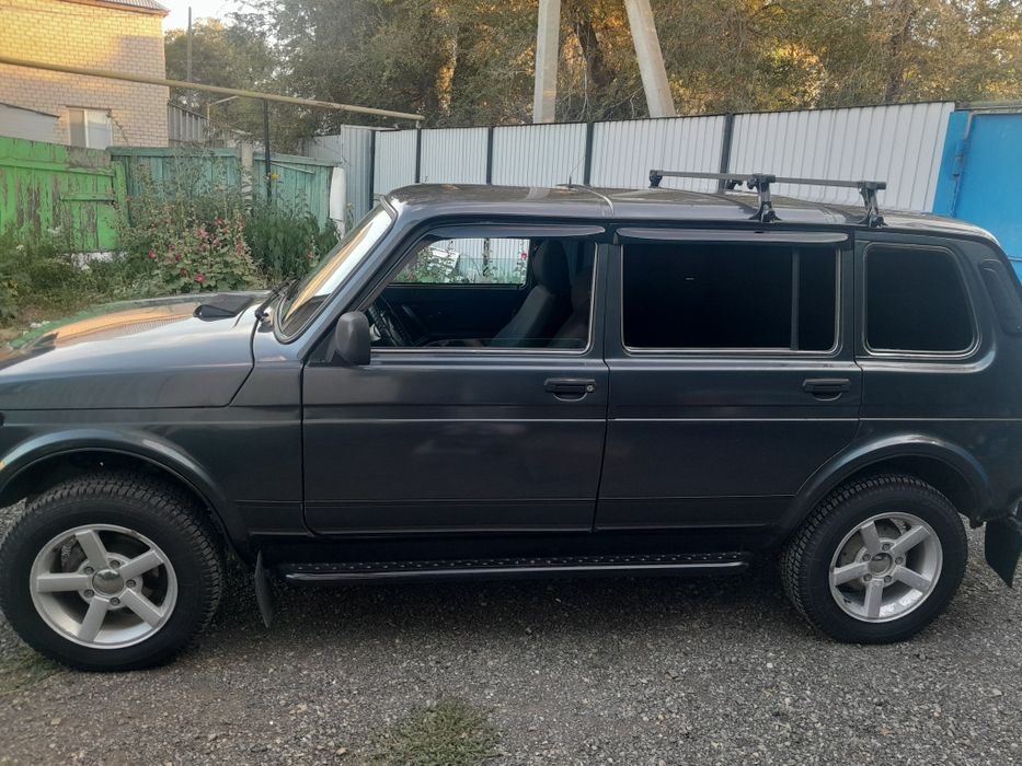 Продам ниву в хорошем состояние