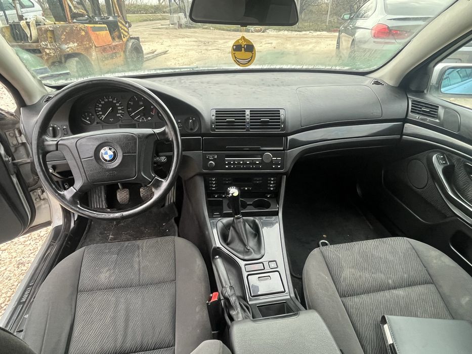 BMW E39 520i 150кс на ЧАСТИ