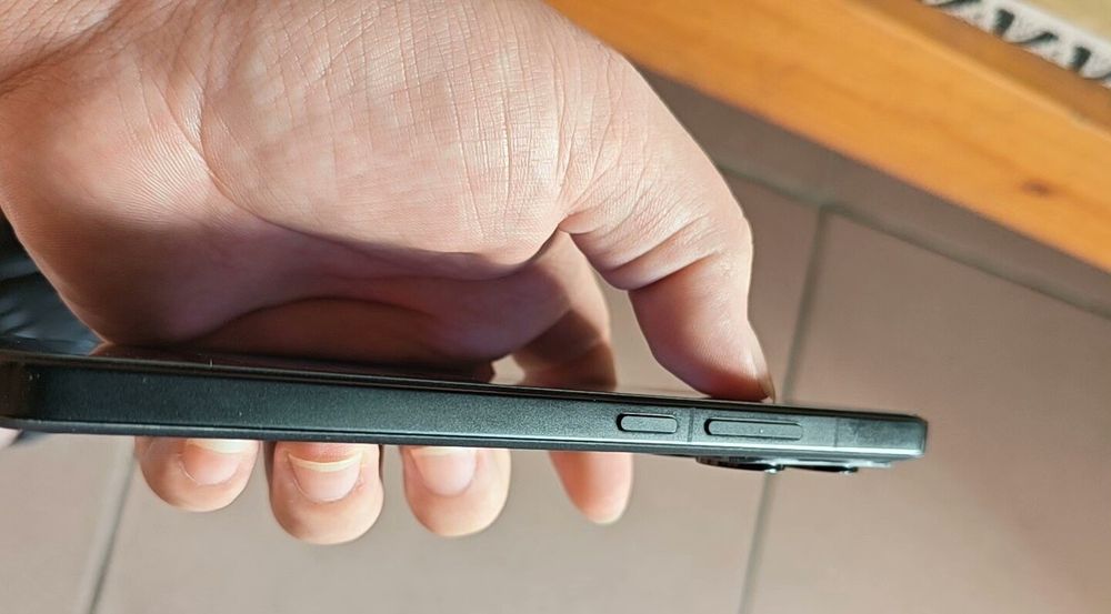 Redmi K70 12/512 5g