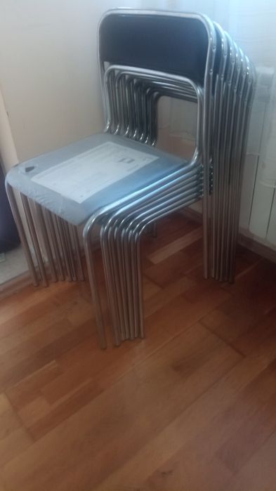 Посетителски стол