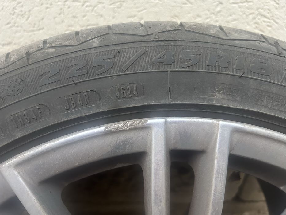 4 бр. джанти с летни гуми