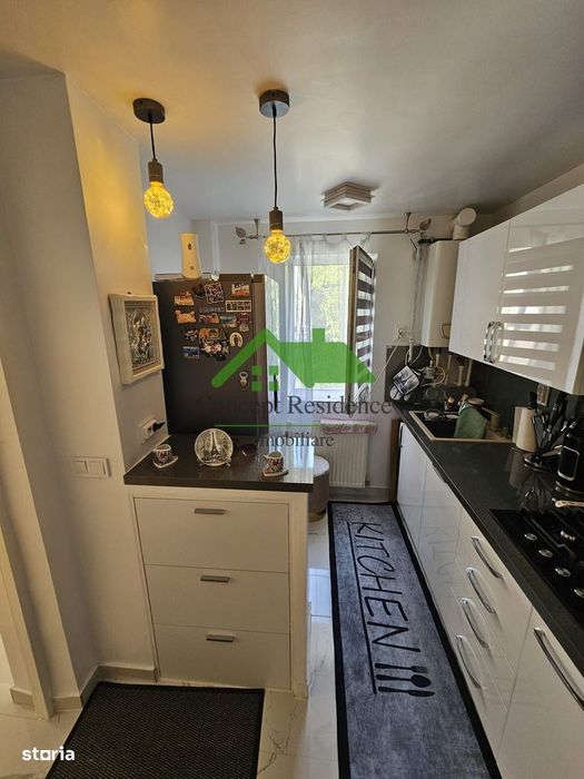 Apartament 2 camere, superfinisat – Str. Ghioceilor, zona Liceul nr. 2