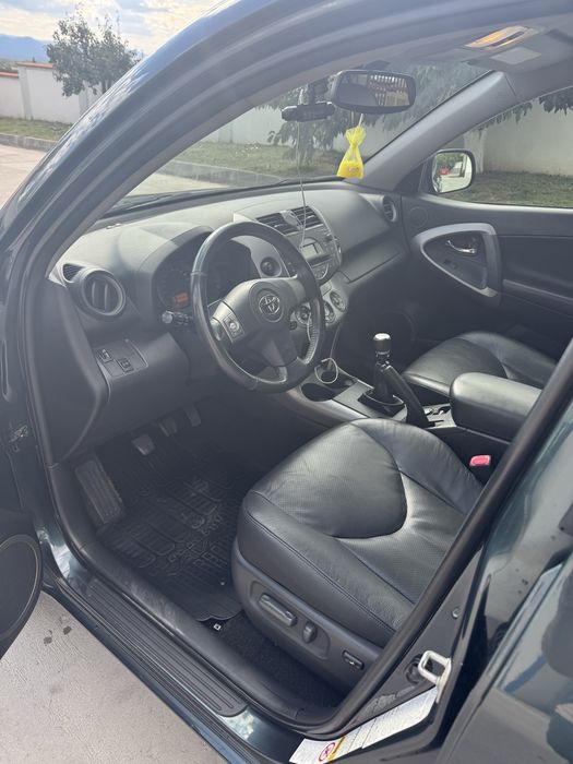 Toyota RAV 4 / 2.2 D-CAT