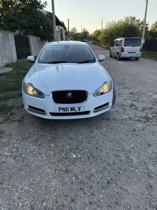 Piese jaguar xf luxury 3.0d 2011 e5 240cp