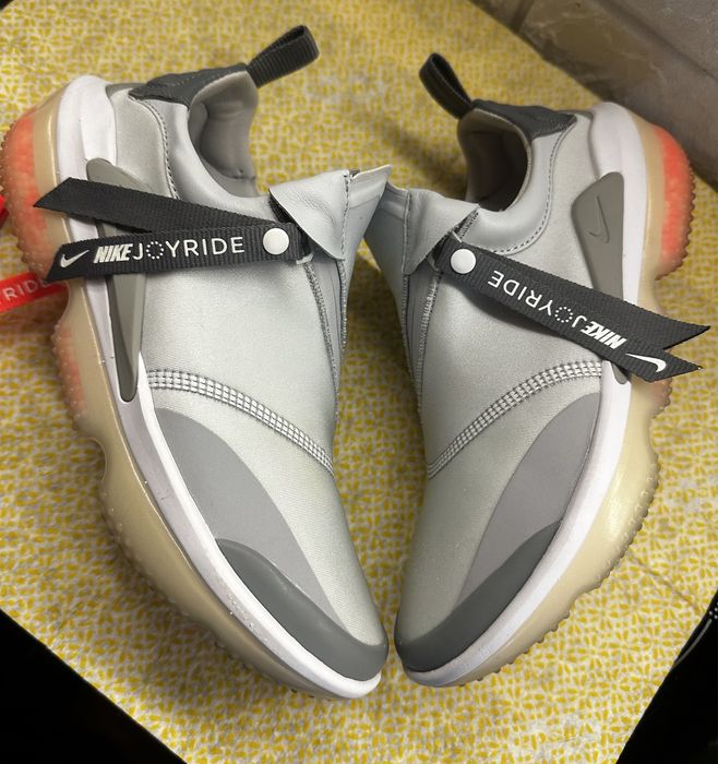 Маратонки  Nike Joy Ride