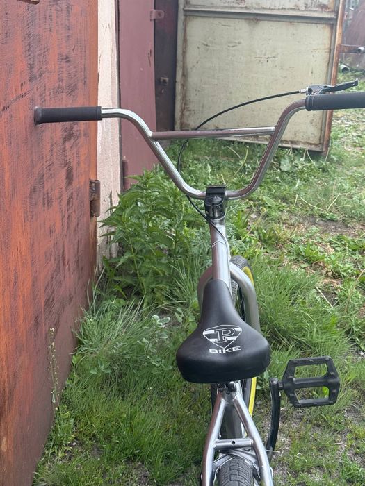BMX велосипед.