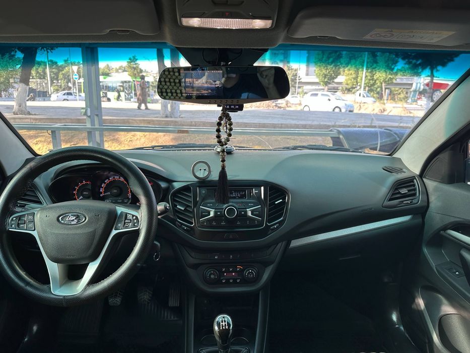 Lada vesta 2019 срочно