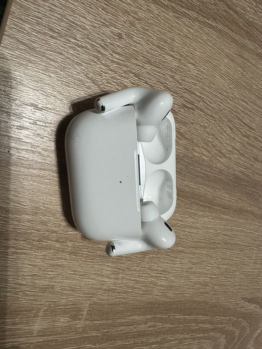 De vanzare casti Airpods Pro 2