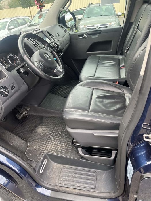 Wolkswagen T5 Caravelle 2015