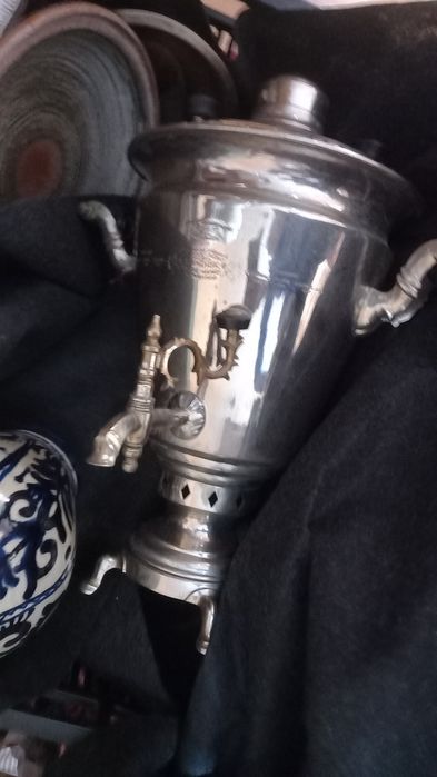 Samovar antic funcțional