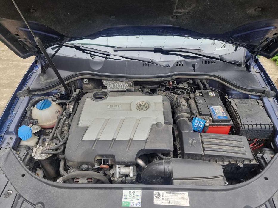 Vând Volkswagen Passat B6 4Motion, motor 2.0 TDI Common Rail CBAB