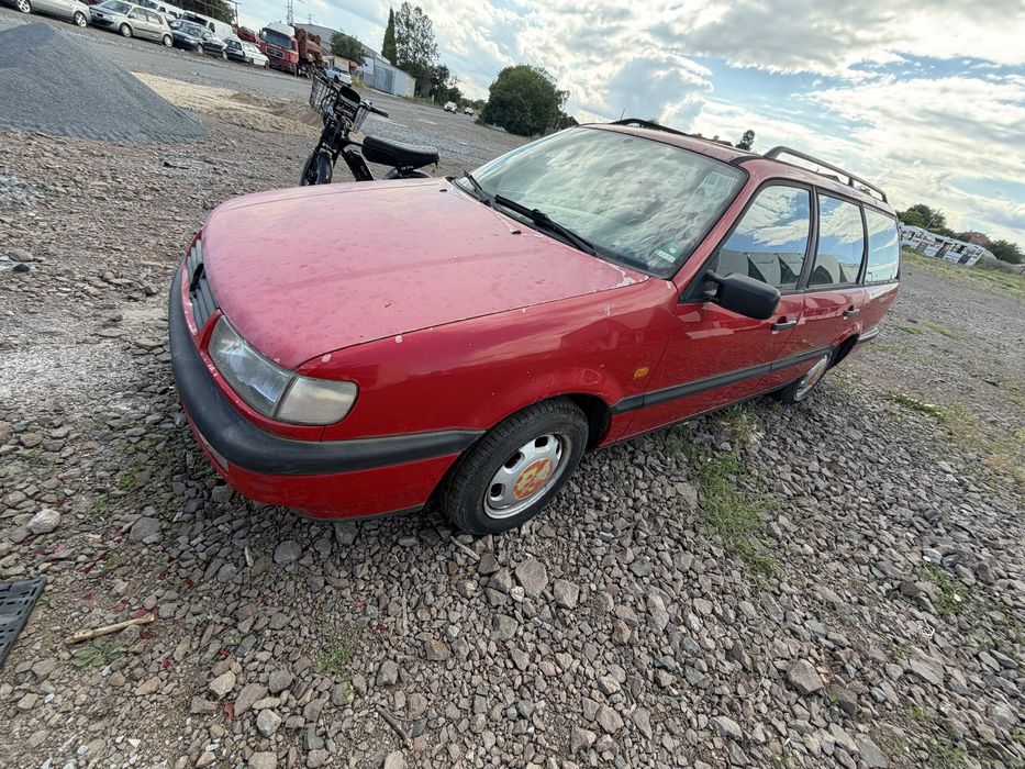 VW Passat B4 Variant 1.8 90 к.с. 1994 г на части