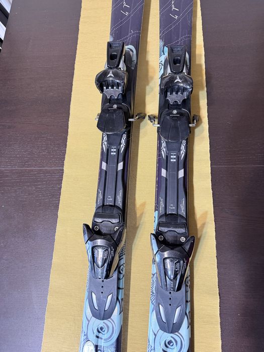 Schiuri Damă Atomic Cloud 7 + Legături Atomic XTL 9