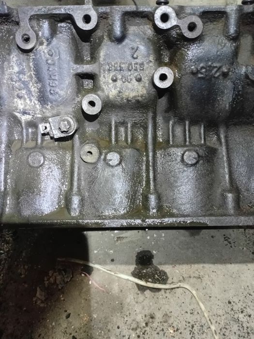 Блок цилиндров опель лмега 2.5 x25xe