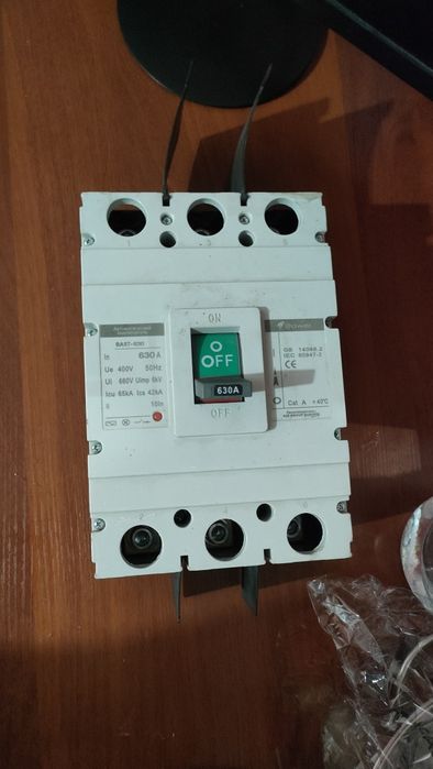 Продам Автомат 630ампер