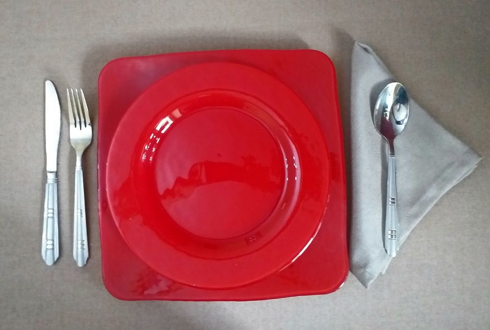 Посуда для новогоднего стола из Дубая