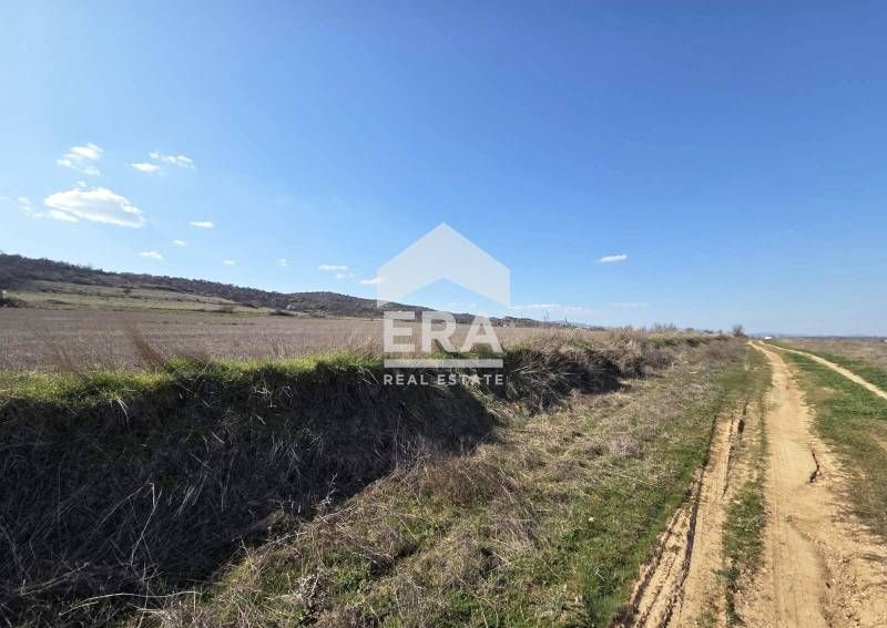 Продава се Парцел в с. Покровник, Област Благоевград - 9004 кв.м за 8 €/кв.м - Снимка #4