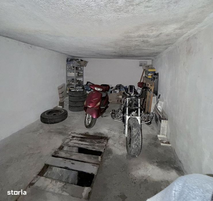 Vand garaj Libertatii