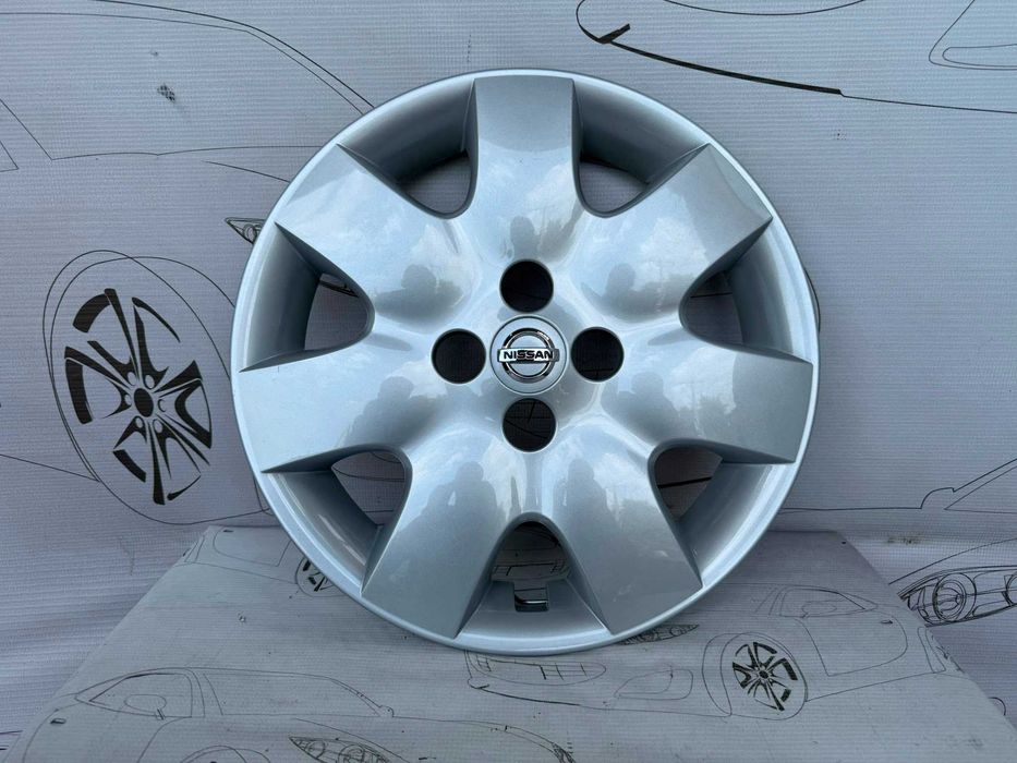 Capac Roată R15 Gri Argintiu Nissan Micra 40315AX700 2004 / [2003-2007] / (4B2)