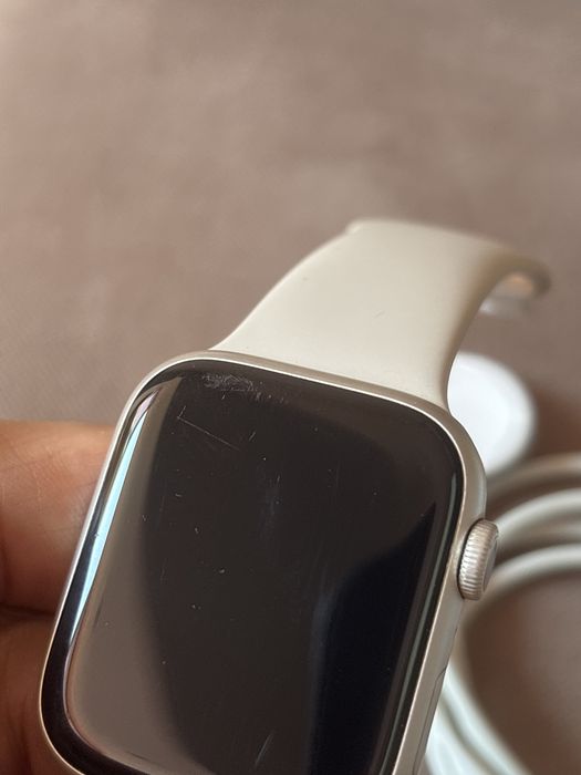 Apple Watch 8 45mm
