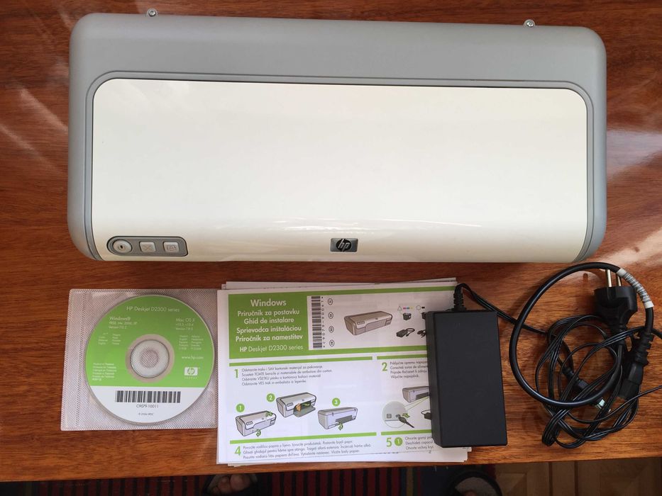 Цветной струйный принтер HP Deskjet D2360