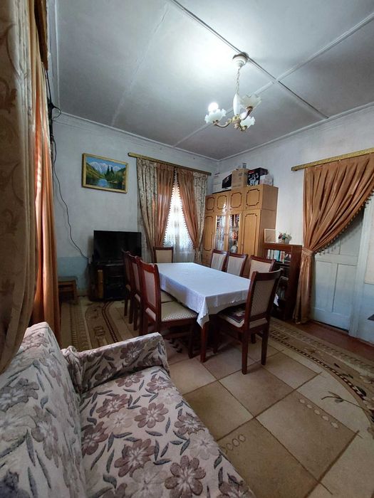 Корасаройда 2/2/2 сотилади ,Софийская