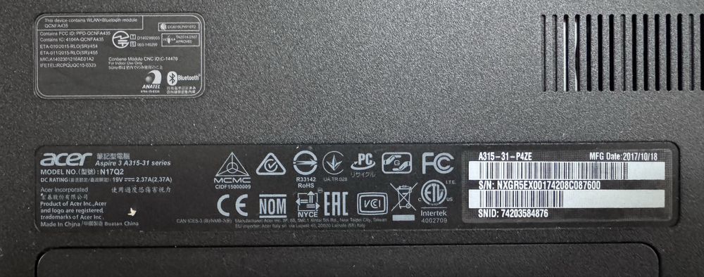 Лаптоп Acer Aspire 3 A315-31, 2бр. Черен и Червен