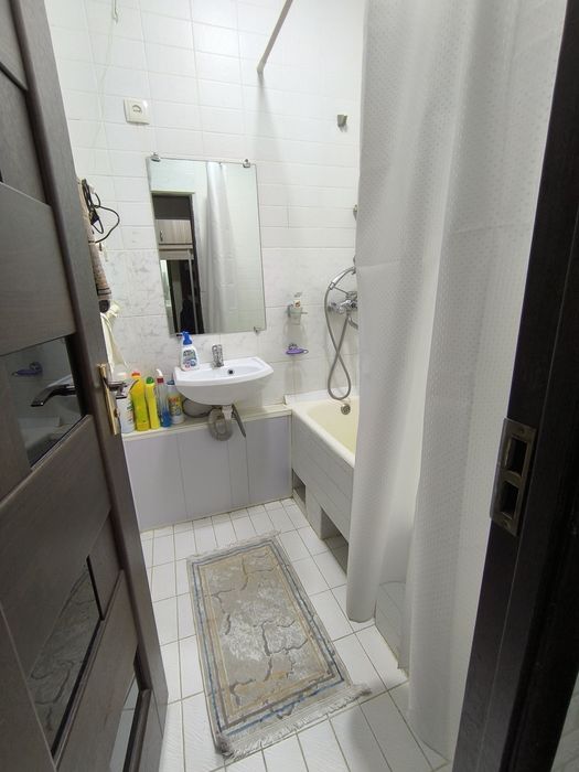 Суточно посуточно Центр Айбек, Ойбек 2/9/9 евро