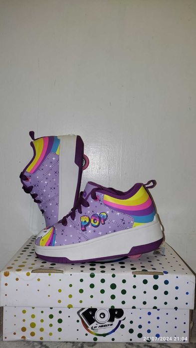 Маратонки обувки с колелца POP by HEELYS