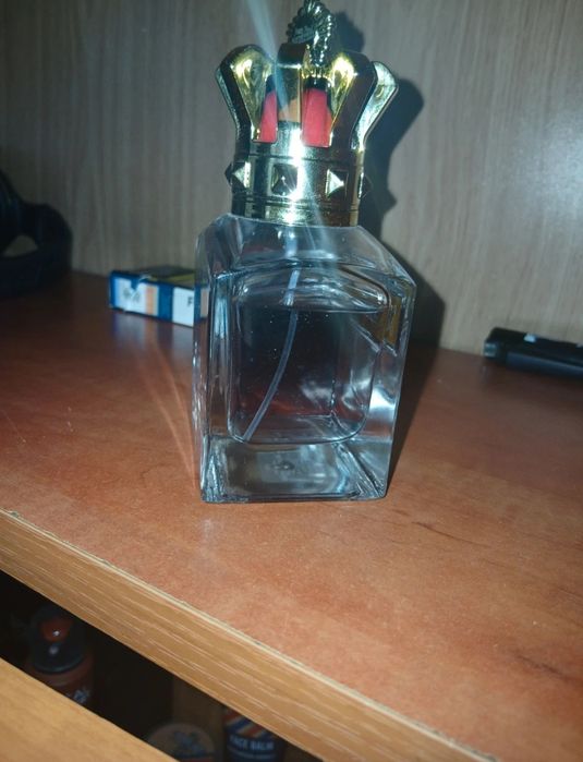 Parfum scandal barbati