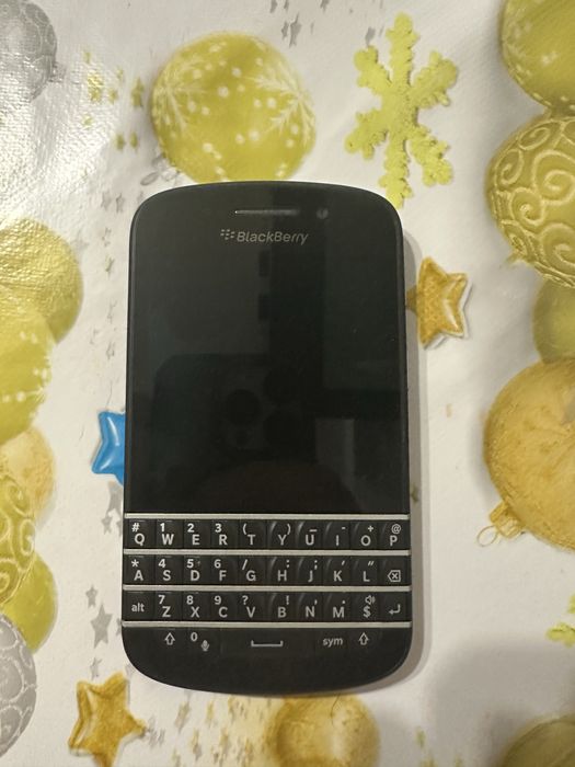 Vand telefoane BlackBerry diferite modele