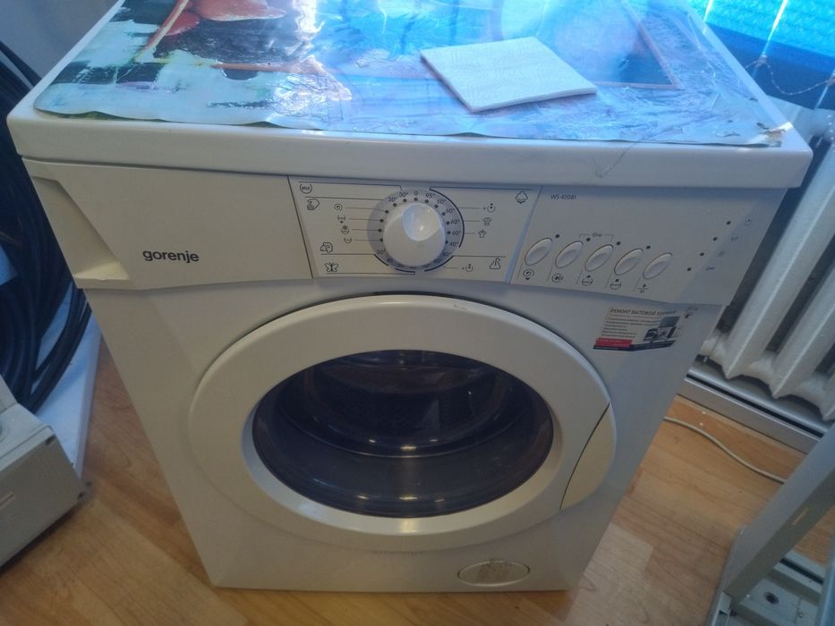 Продам стиральную машину