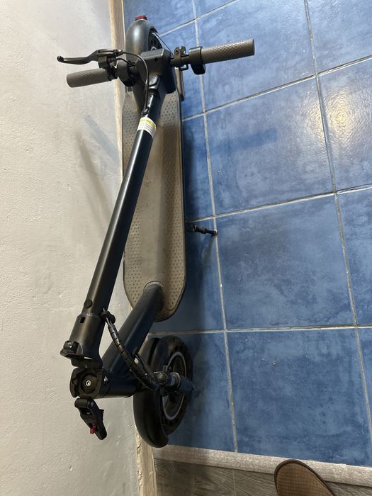 Trotineta electrica 10” 35km/h 500w