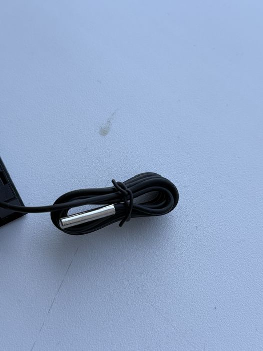 Термометр с выносным датчиком