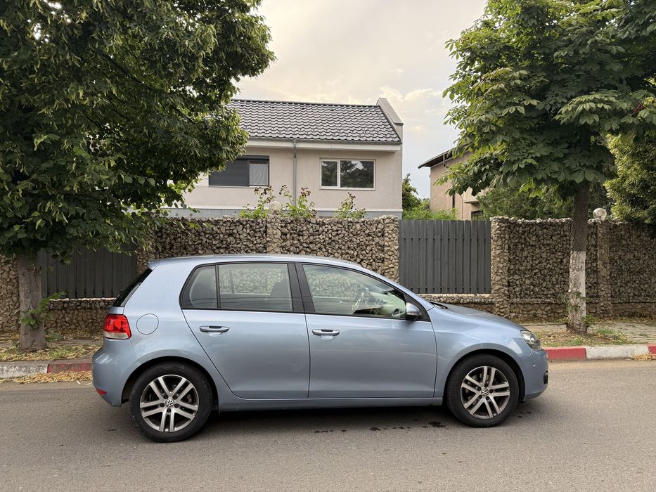 Volkswagen  Golf 6 automat albastru