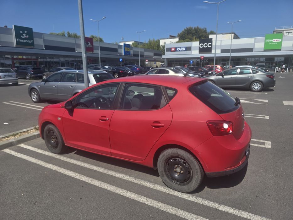 SEAT IBIZA 2011 Benzina
