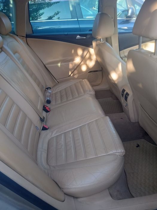 Dezmembrez Volkswagen Passat B6
