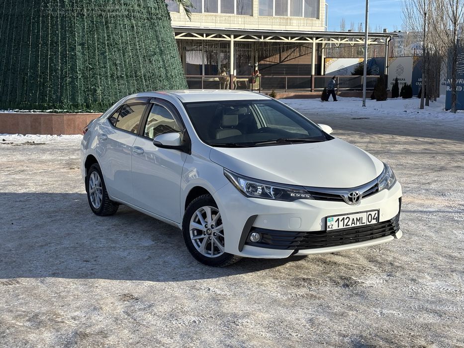 Продам Toyota Corolla 2018 год рестайлинг