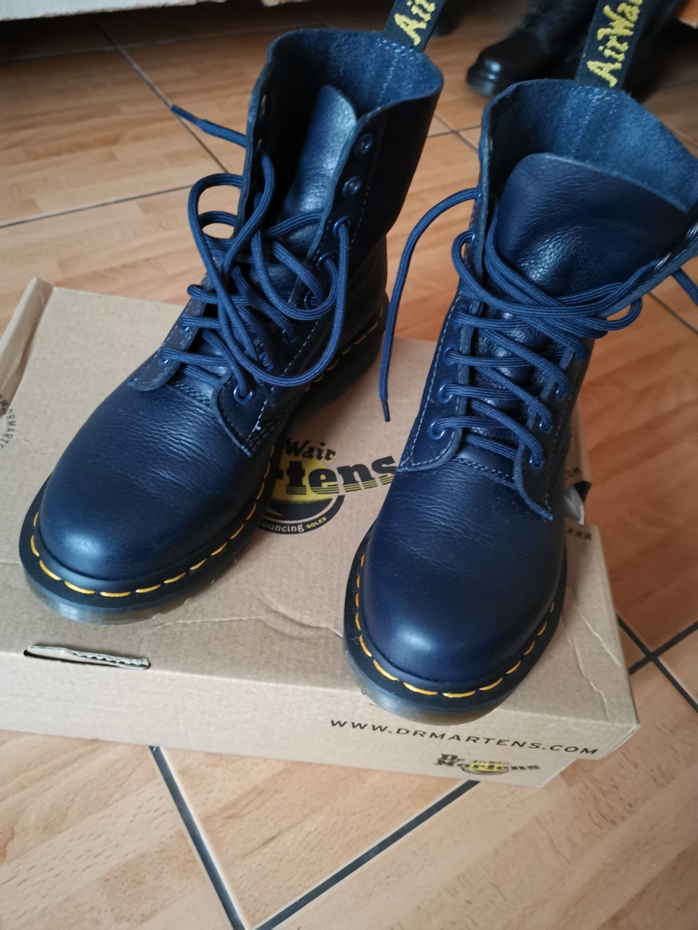 Dr martens best sale pascal dress blue