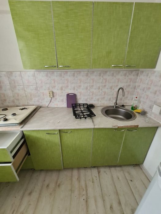 Бесплатно кухонный гарнитур