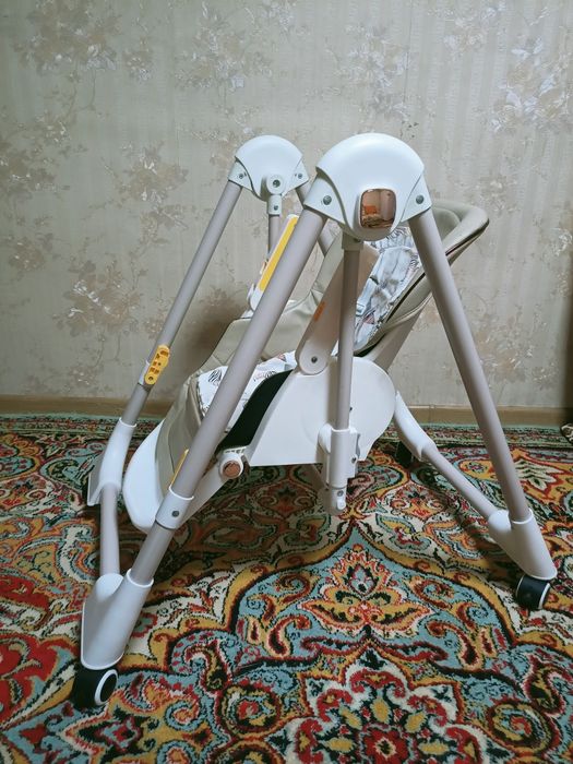Продам стульчик для кормления