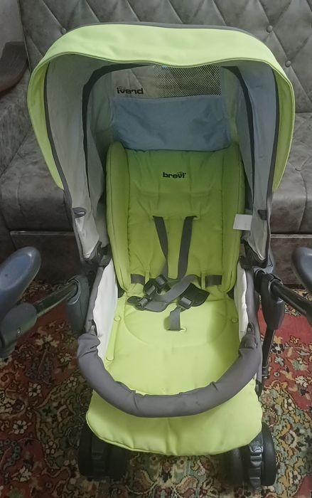 Детская коляска и автокресло