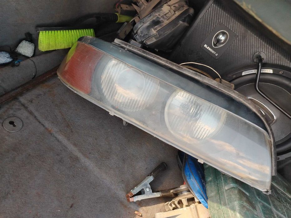 Продам фары е39 оригинал