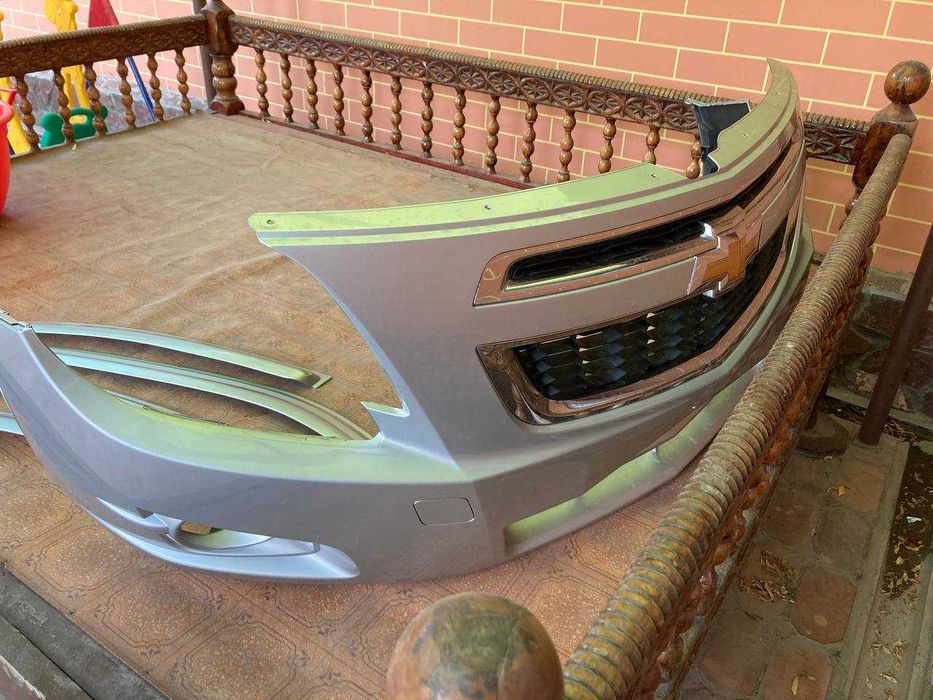 новый бампер , крашенные ветровики, фара cobalt (перед-зад) БУ (optom)