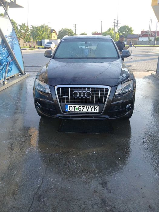 Audi Q5 an 2010 2.0tfsi 4000€  problema motor