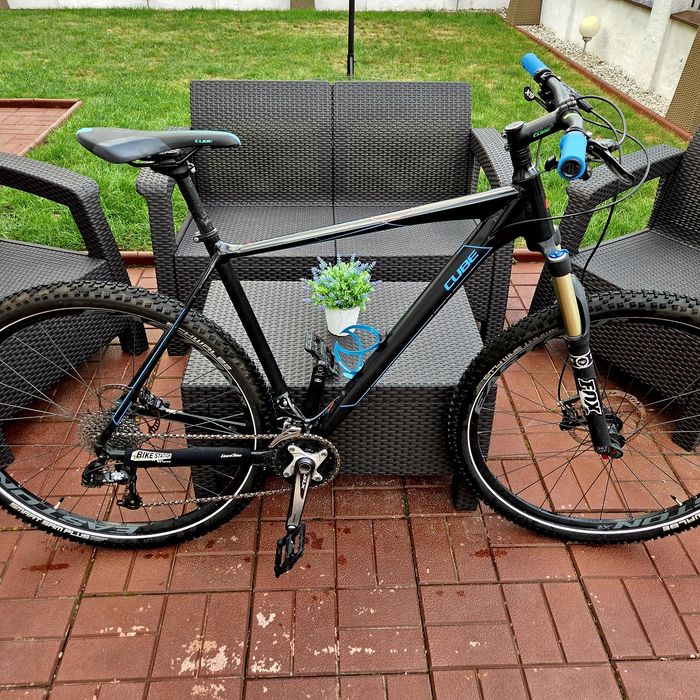 Bicicleta CUBE 29~Frane disc hidraulice~Furca FOX~foarte usoara~marime XL